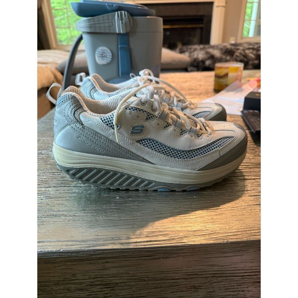 Skechers Women’s Shape Ups White & Gray Sz 9.5 EUC